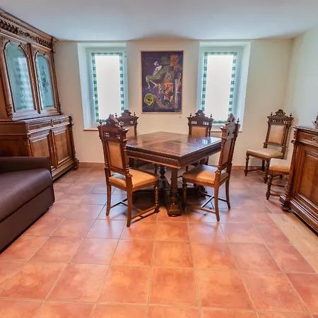 Oda ve Kahvaltı Wine & Art Relais Vallombrosa 3*