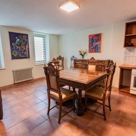 Oda ve Kahvaltı Wine & Art Relais Vallombrosa 3*